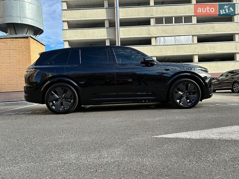 Позашляховик / Кросовер Li Auto L7 2025 в Києві