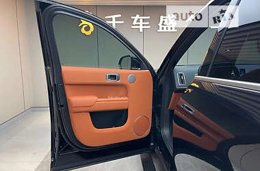 Седан Li Auto L9 2024 в 