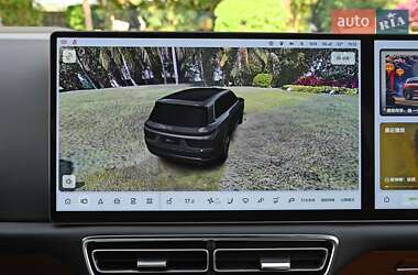 Внедорожник / Кроссовер Li Auto L9 2025 в 