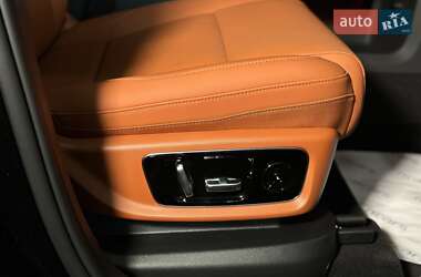 Внедорожник / Кроссовер Li Auto L9 2025 в 