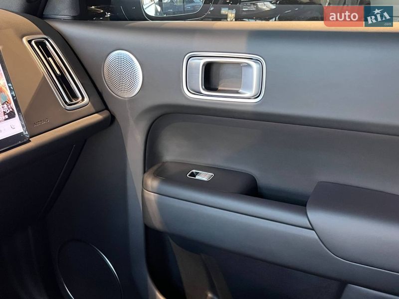 Внедорожник / Кроссовер Li Auto L9 2024 в Киеве фото 45 Внедорожник / Кроссовер Li Auto L9 2024 в Киеве