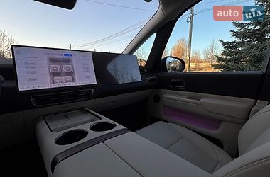Минивэн Li Auto MEGA 2025 в Киеве