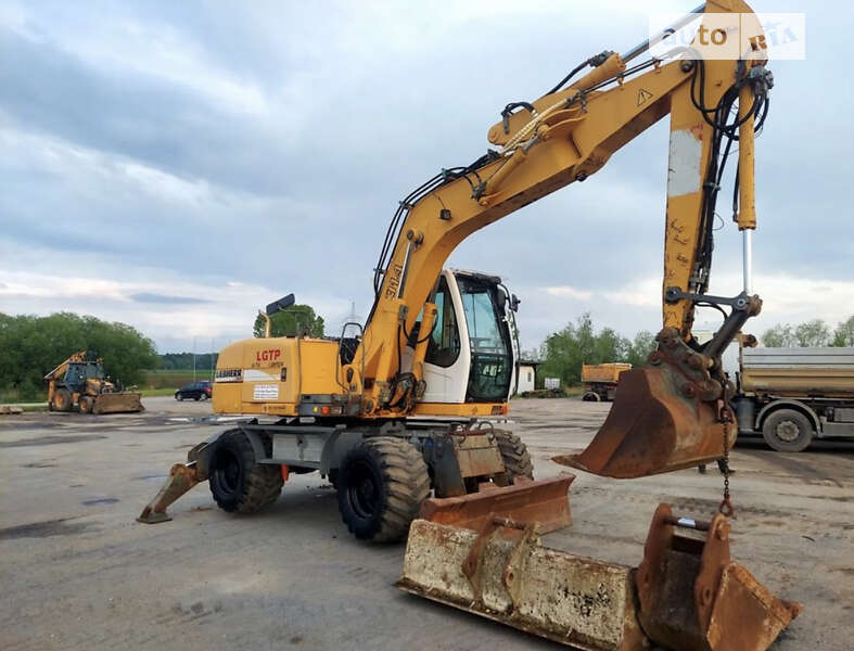 Колесный экскаватор Liebherr 314 2005 в Луцке