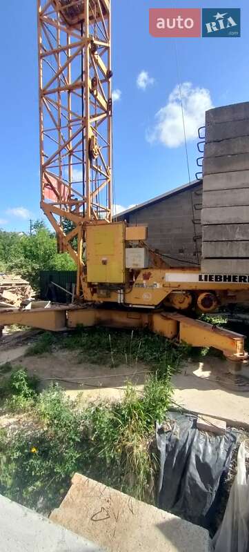 Баштовий кран Liebherr 60K 1983 в Львові