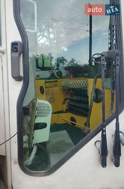 Бульдозер Liebherr 712 1996 в 