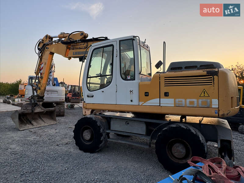 Liebherr 900 Litronic 2010