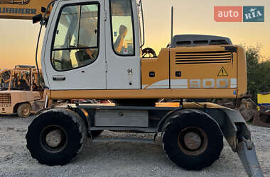 Колісний екскаватор Liebherr 900 Litronic 2010 в 