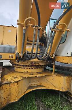Экскаватор погрузчик Liebherr 942 1998 в 