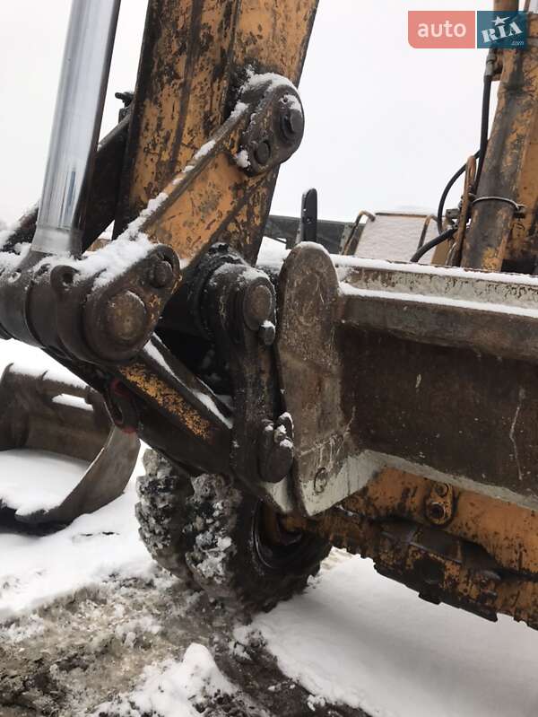Колесный экскаватор Liebherr A 1993 в Виннице