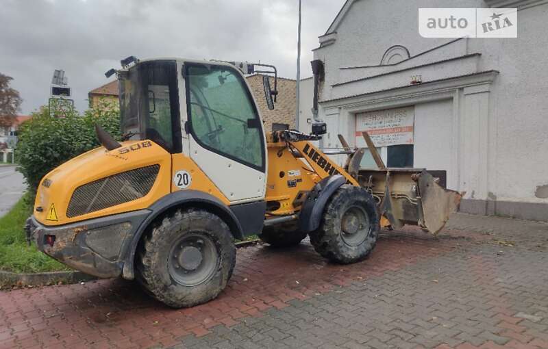 Фронтальный погрузчик Liebherr L 509 2016 в Хусте