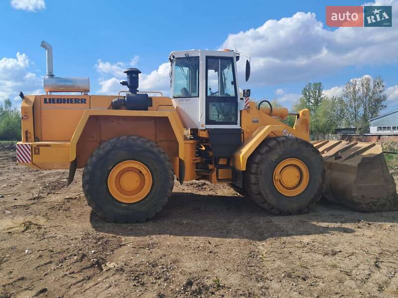 Фронтальный погрузчик Liebherr L 551 1998 в Калуше