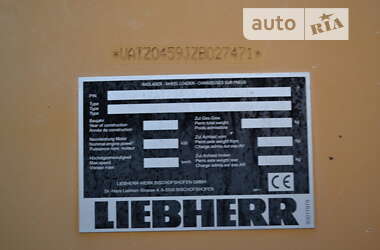 Фронтальный погрузчик Liebherr L 580 2011 в Хусте