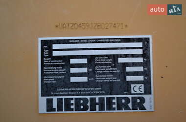 Фронтальні навантажувачі Liebherr L 580 2011 в Хусті