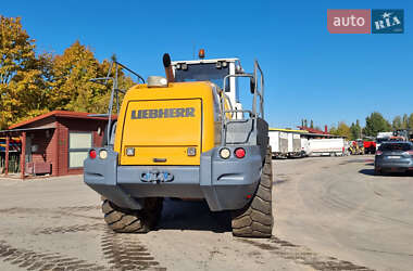 Фронтальный погрузчик Liebherr L 580 2008 в 