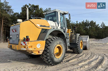 Фронтальні навантажувачі Liebherr L554 2003 в 