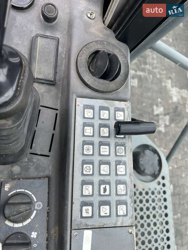 Фронтальный погрузчик Liebherr L554 2000 в Луцке фото 3 Фронтальный погрузчик Liebherr L554 2000 в Луцке