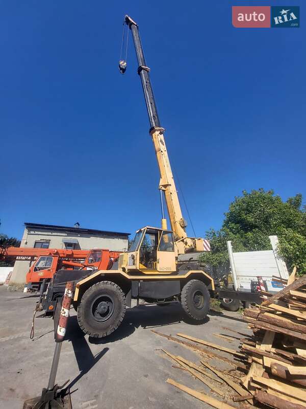 Автокран Liebherr LTM 1030 1986 в Тернополе фото 3 Автокран Liebherr LTM 1030 1986 в Тернополе