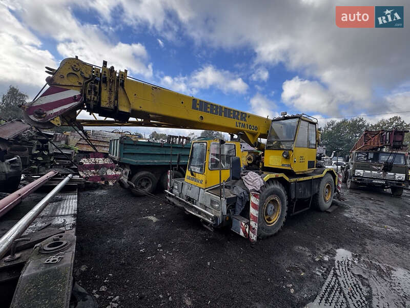 Автокран Liebherr LTM 1030 1987 в Черновцах