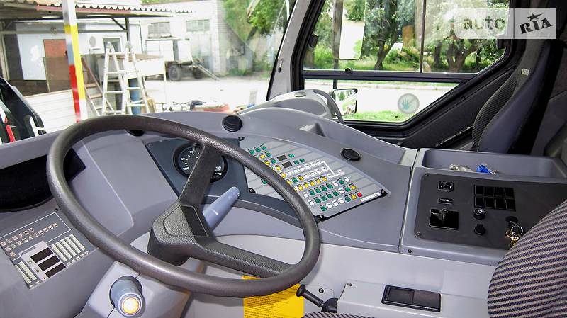Автокран Liebherr LTM 2003 в Кременчуці