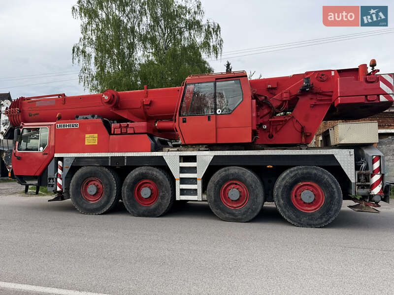 Автокран Liebherr LTM 2001 в Львові