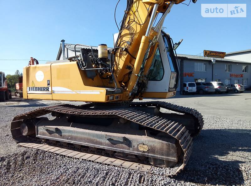 Гусеничный экскаватор Liebherr R 906 2007 в Львове