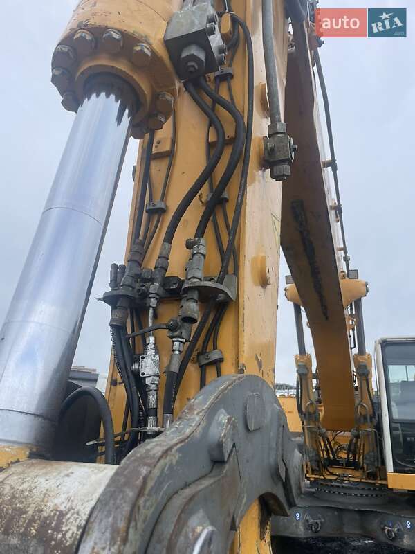 Гусеничний екскаватор Liebherr R 934 2008 в Львові
