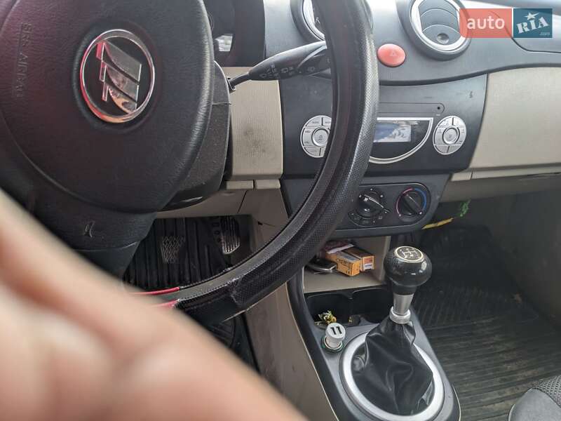 Хетчбек Lifan 320 2013 в Рівному