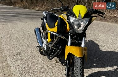 Мотоцикл Классик Lifan KP 150 2021 в Новояворовске