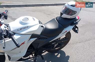 Мотоцикл Классик Lifan KP 200 2021 в 