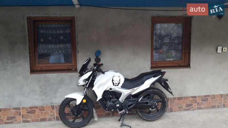 Мотоцикл Туризм Lifan KP 200 2020 в 