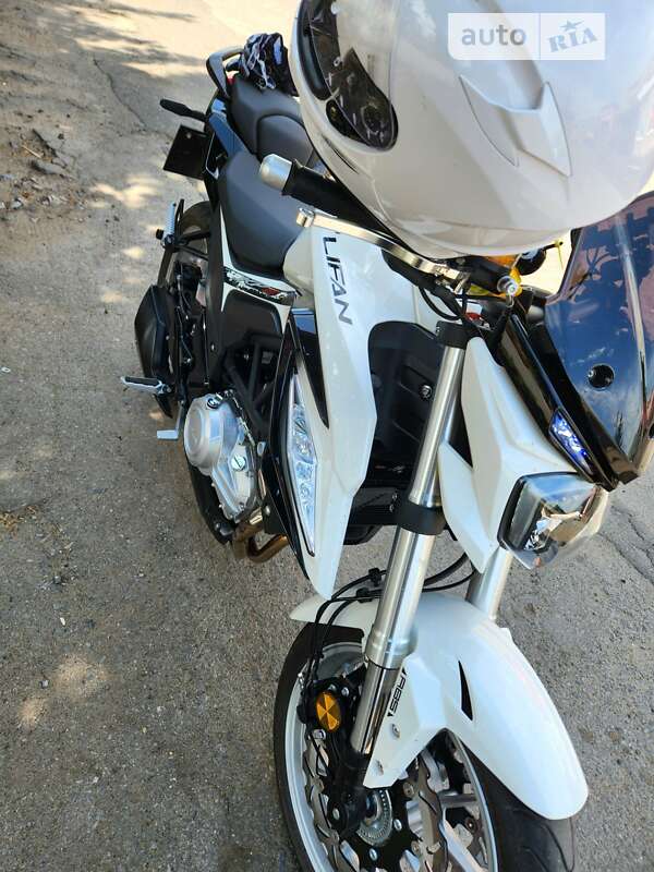 Мотоцикл Без обтікачів (Naked bike) Lifan KP 350 2020 в Слов'янську фото 16 Мотоцикл Без обтікачів (Naked bike) Lifan KP 350 2020 в Слов'янську