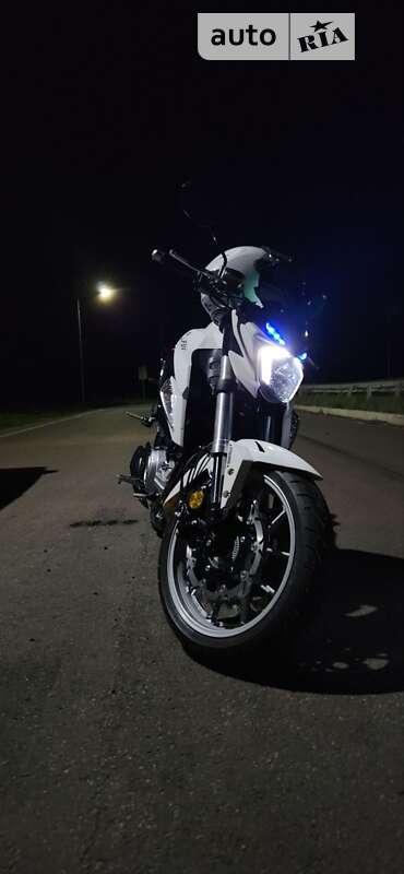 Мотоцикл Без обтікачів (Naked bike) Lifan KP 350 2020 в Слов'янську фото 12 Мотоцикл Без обтікачів (Naked bike) Lifan KP 350 2020 в Слов'янську