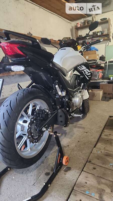 Мотоцикл Без обтікачів (Naked bike) Lifan KP 350 2020 в Слов'янську фото 11 Мотоцикл Без обтікачів (Naked bike) Lifan KP 350 2020 в Слов'янську