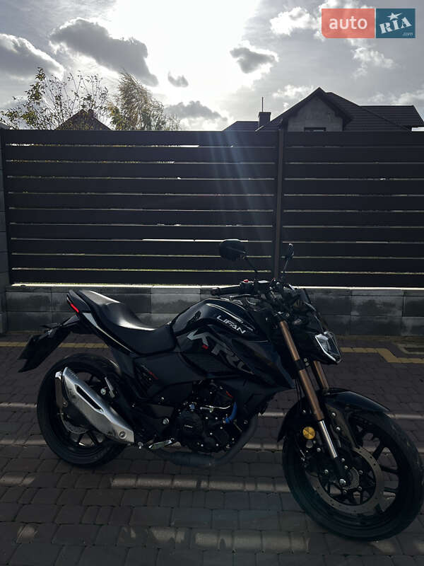 Мотоцикл Классик Lifan KPS 200 2024 в Чорткове