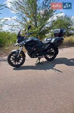 Мотоцикл Туризм Lifan KPT 2019 в 