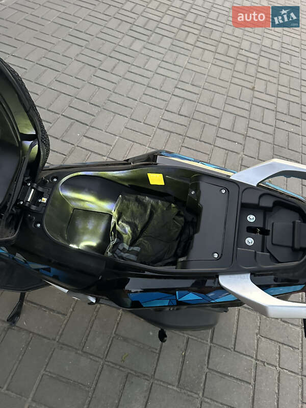 Макси-скутер Lifan KPV 150 2025 в Камне-Каширском