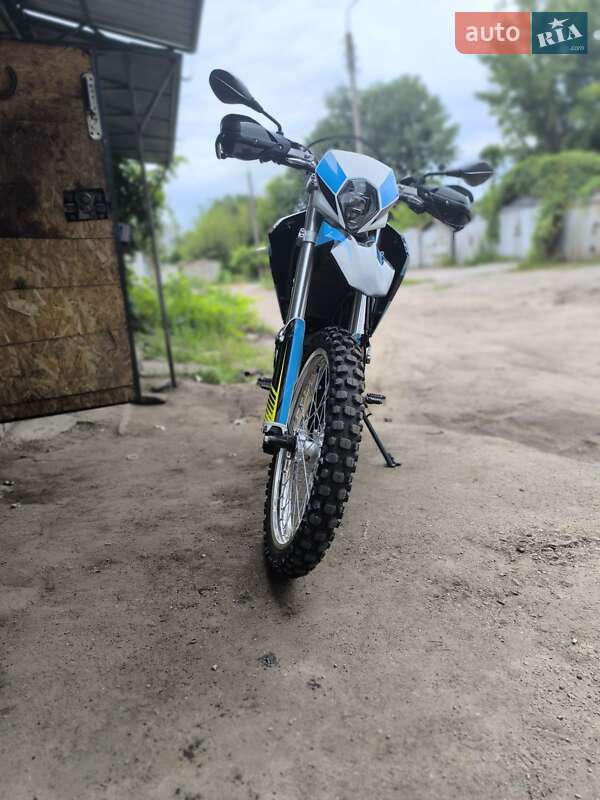 Мотоцикл Внедорожный (Enduro) Lifan KPX 250 2023 в Черкассах
