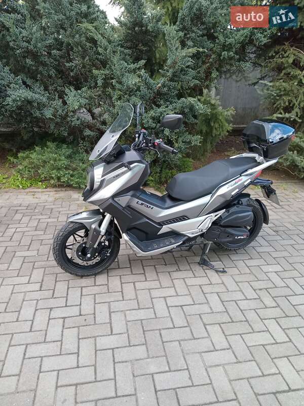 Скутер Lifan LF 150-13 2022 в Новгород-Сіверському фото 2 Скутер Lifan LF 150-13 2022 в Новгород-Сіверському