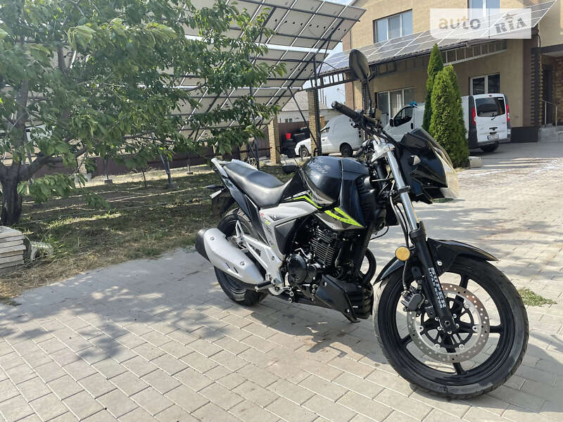 Мотоцикл Спорт-туризм Lifan LF 250-3A 2014 в 