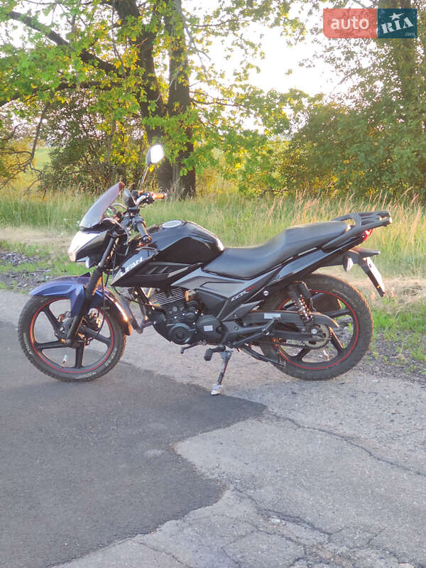 Мотоцикл Классік Lifan LF150-2E 2020 в Нових Санжарах