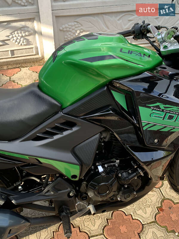 Спортбайк Lifan LF200-10S (KPR) 2022 в Коростене