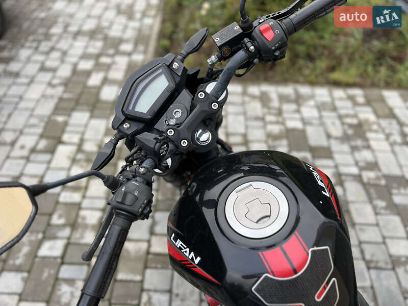 Мотоцикл Без обтекателей (Naked bike) Lifan SR 200 2020 в Василькове фото 7 Мотоцикл Без обтекателей (Naked bike) Lifan SR 200 2020 в Василькове