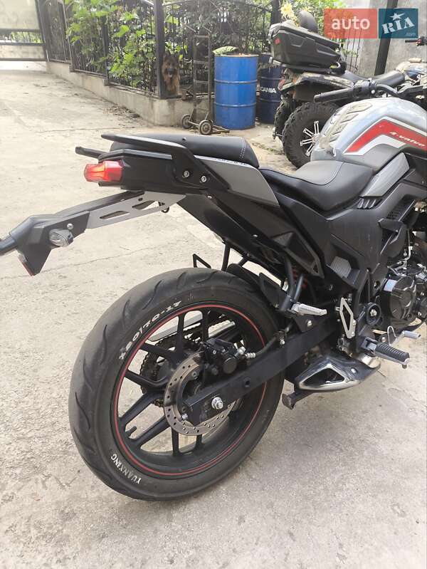 Мотоцикл Без обтекателей (Naked bike) Lifan SR 220 2024 в Вольнянске