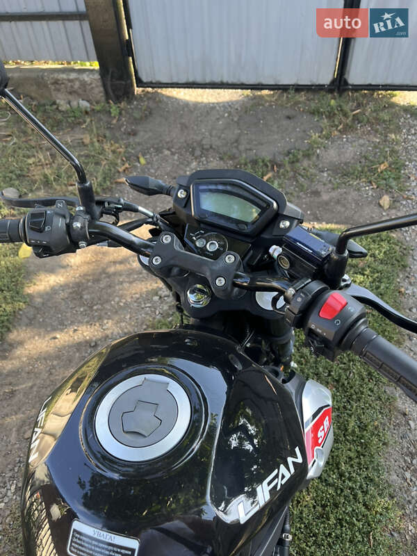 Мотоцикл Без обтекателей (Naked bike) Lifan SR 220 2024 в Карловке фото 4 Мотоцикл Без обтекателей (Naked bike) Lifan SR 220 2024 в Карловке
