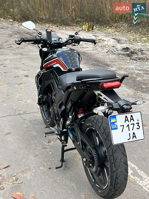 Мотоцикл Без обтекателей (Naked bike) Lifan SR 220 2024 в Белогородке фото 4 Мотоцикл Без обтекателей (Naked bike) Lifan SR 220 2024 в Белогородке