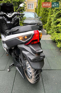 Макси-скутер Like.Bike Earth 2021 в 