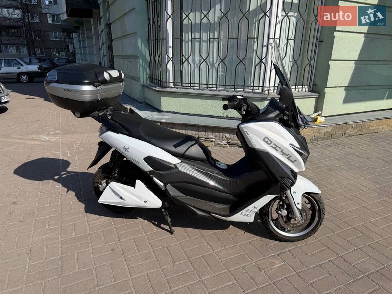 Макси-скутер Like.Bike Maxi 2021 в Киеве