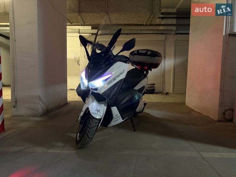 Макси-скутер Like.Bike Maxi 2021 в Киеве