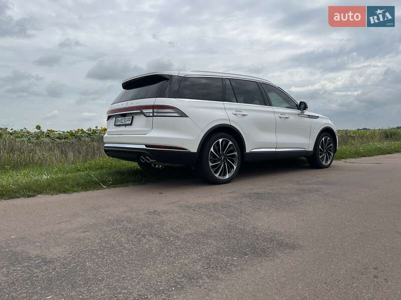 Позашляховик / Кросовер Lincoln Aviator 2021 в Києві