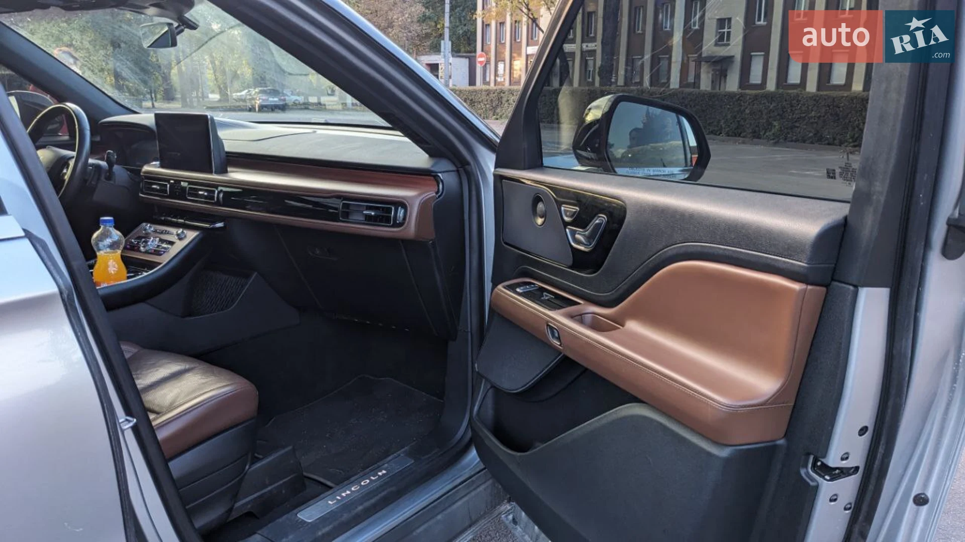 2021 Lincoln Aviator - мініатюра 14